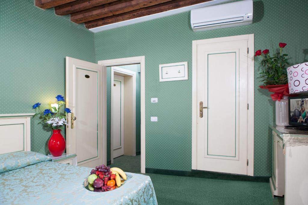 Nuova Residenza Laguna Venice Room photo